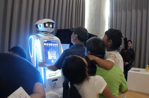必发888登录入口智能,智能机器人,服务机器人,北京慧闻科技